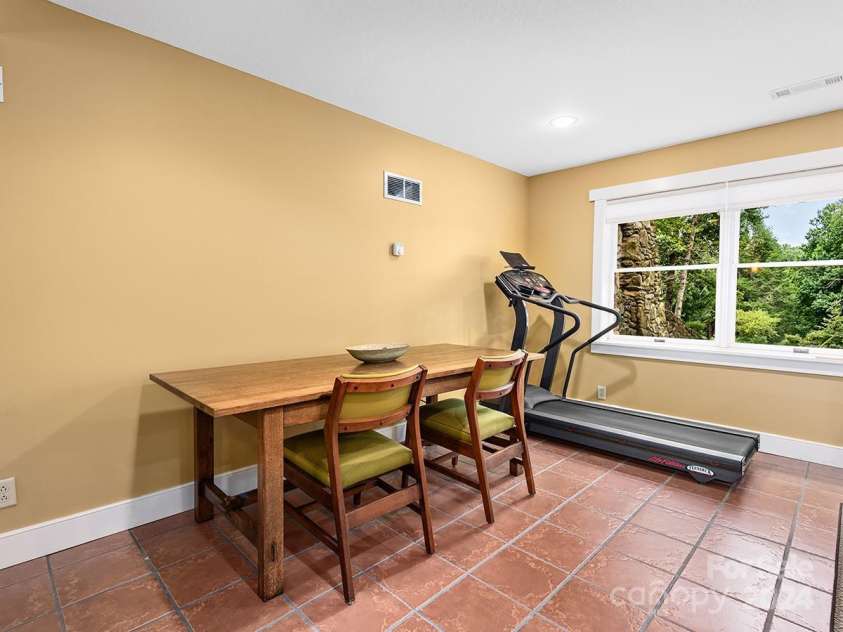 184 Upper White Oak Road, Mars Hill, NC 28754.  MLS# CAR4187288, YatesRealty ID 897. 