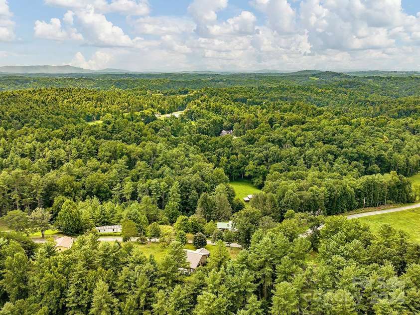 184 Upper White Oak Road, Mars Hill, NC 28754.  MLS# CAR4187288, YatesRealty ID 897. 