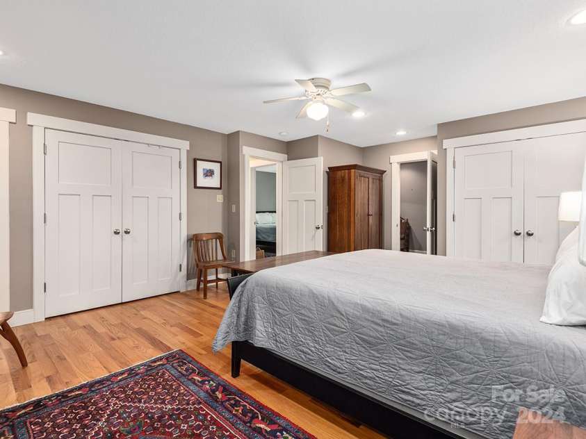 184 Upper White Oak Road, Mars Hill, NC 28754.  MLS# CAR4187288, YatesRealty ID 897. Office space located off the primary bedroom.