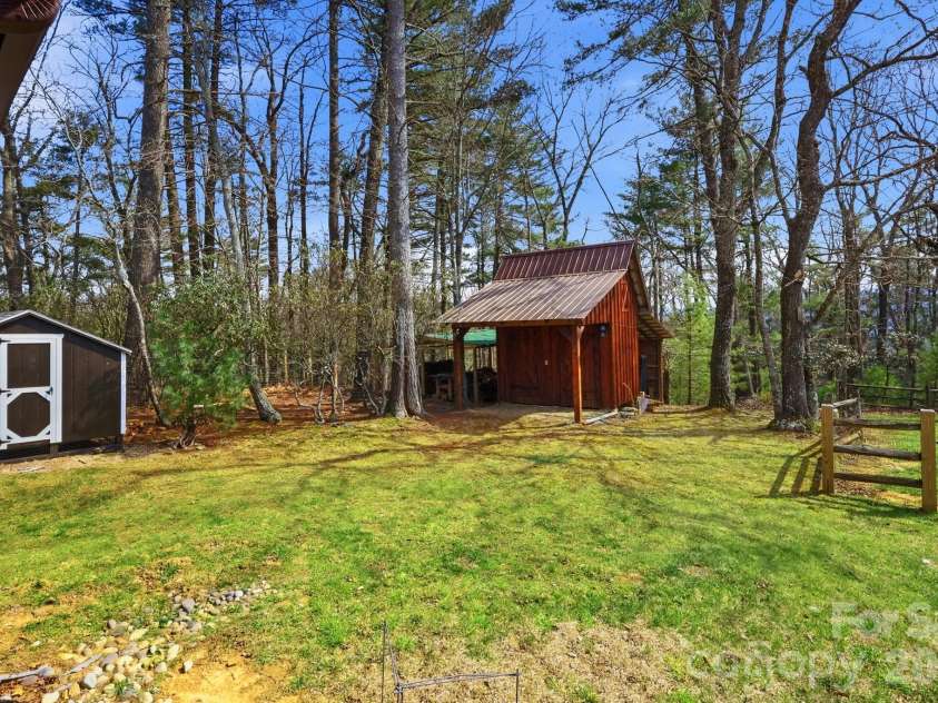 130 Hawkbill Road, Ferguson, NC 28624.  MLS# CAR4365689, YatesRealty ID 8971. 