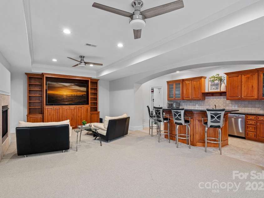 13500 Robert Walker Drive, Davidson, NC 28036.  MLS# CAR4229328, YatesRealty ID 8974. 