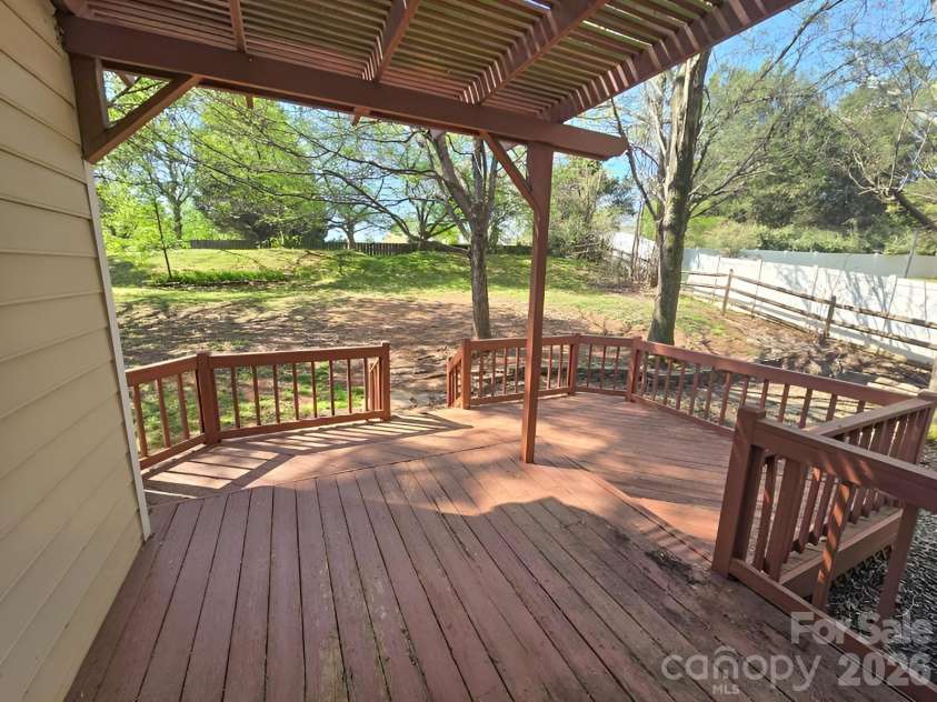 9011 Coleshire Court, Charlotte, NC 28269.  MLS# CAR4363024, YatesRealty ID 8975. 