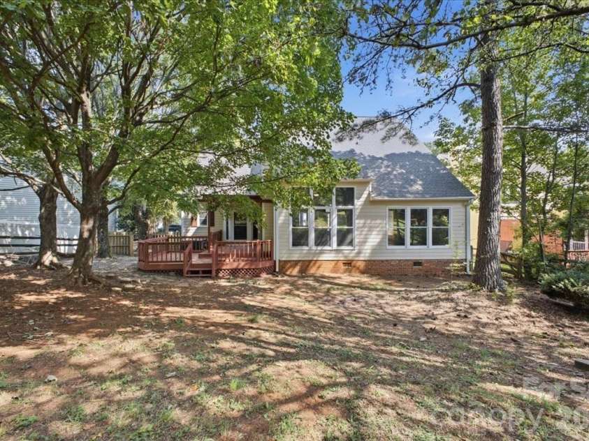 9011 Coleshire Court, Charlotte, NC 28269.  MLS# CAR4418044, YatesRealty ID 8975. 