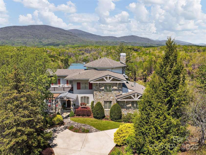 3436 Lake Adger Parkway, Mill Spring, NC 28756.  MLS# CAR4247284, YatesRealty ID 8976. 