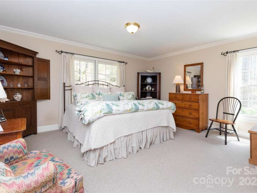 723 Merrills Cove Road, Asheville, NC 28803.  MLS# CAR4249299, YatesRealty ID 8978. Primary Bedroom