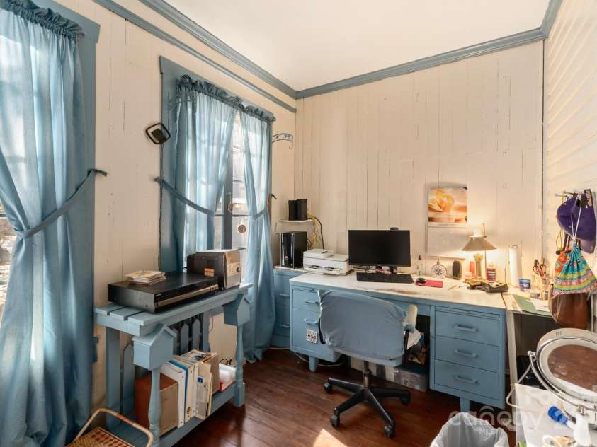 302 College Street, Monroe, NC 28112.  MLS# CAR4214600, YatesRealty ID 898. 