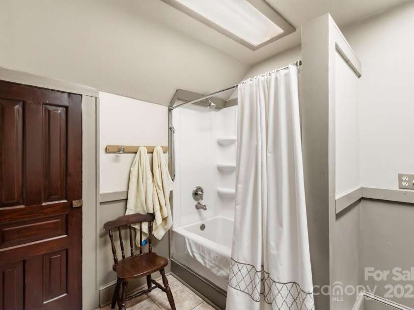 302 College Street, Monroe, NC 28112.  MLS# CAR4214600, YatesRealty ID 898. 