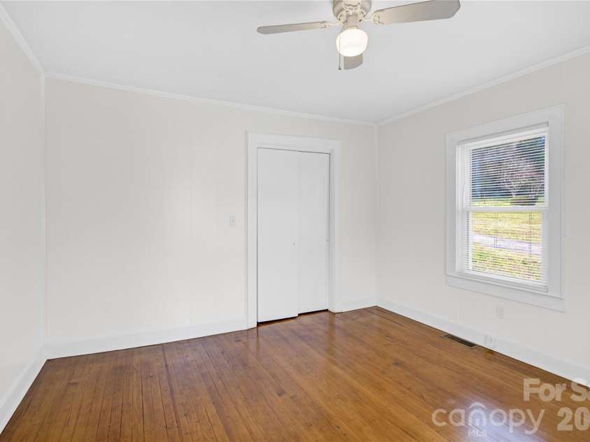 3359 Wilkesboro Highway, Statesville, NC 28625.  MLS# CAR4355461, YatesRealty ID 8980. 