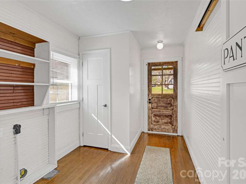 3359 Wilkesboro Highway, Statesville, NC 28625.  MLS# CAR4355461, YatesRealty ID 8980. 