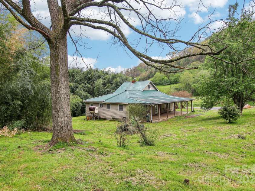 1064 Water Wheel Cove, Clyde, NC 28721.  MLS# CAR4250811, YatesRealty ID 8981. 