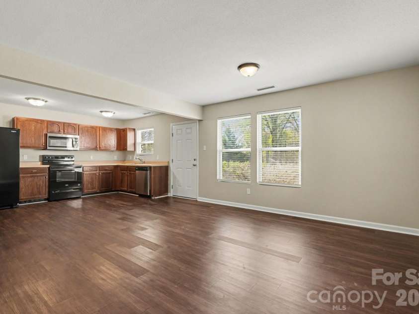386 Morning Dew Drive, Concord, NC 28025.  MLS# CAR4363210, YatesRealty ID 8981. 