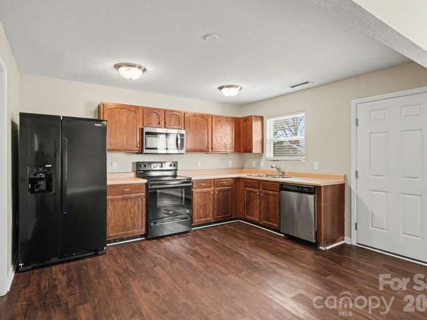 386 Morning Dew Drive, Concord, NC 28025.  MLS# CAR4363210, YatesRealty ID 8981. 
