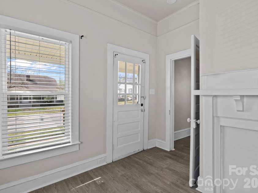 828 Park Avenue, Salisbury, NC 28144.  MLS# CAR4356283, YatesRealty ID 8983. 