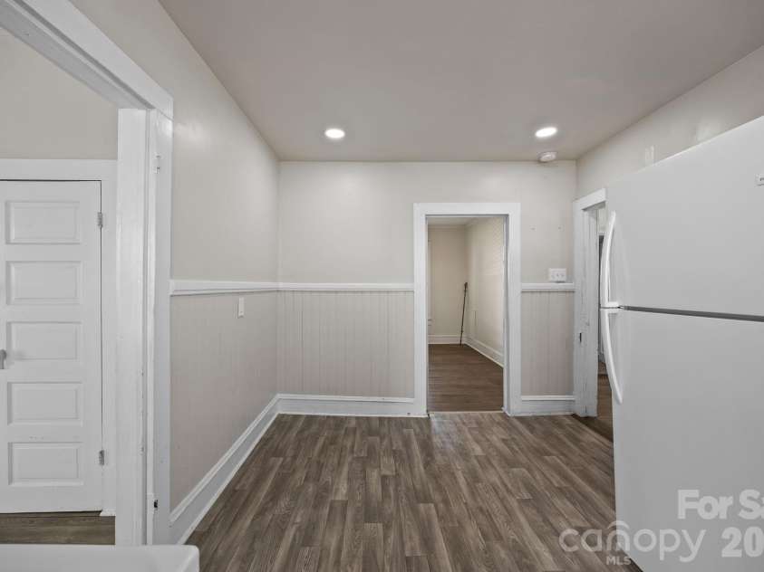 828 Park Avenue, Salisbury, NC 28144.  MLS# CAR4356283, YatesRealty ID 8983. 
