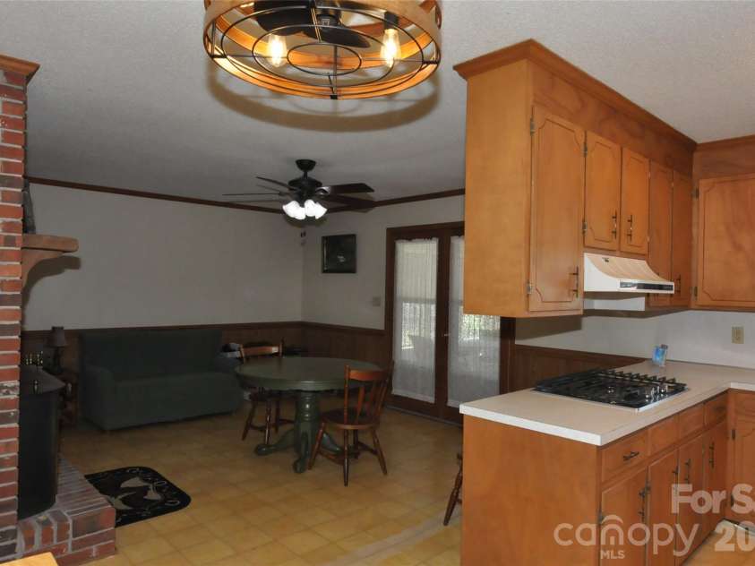 1316 Cornwell Road, Blackstock, SC 29014.  MLS# CAR4349581, YatesRealty ID 8986. 