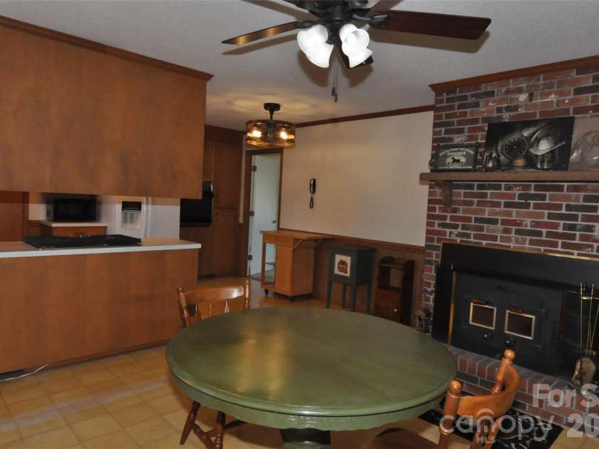 1316 Cornwell Road, Blackstock, SC 29014.  MLS# CAR4349581, YatesRealty ID 8986. 