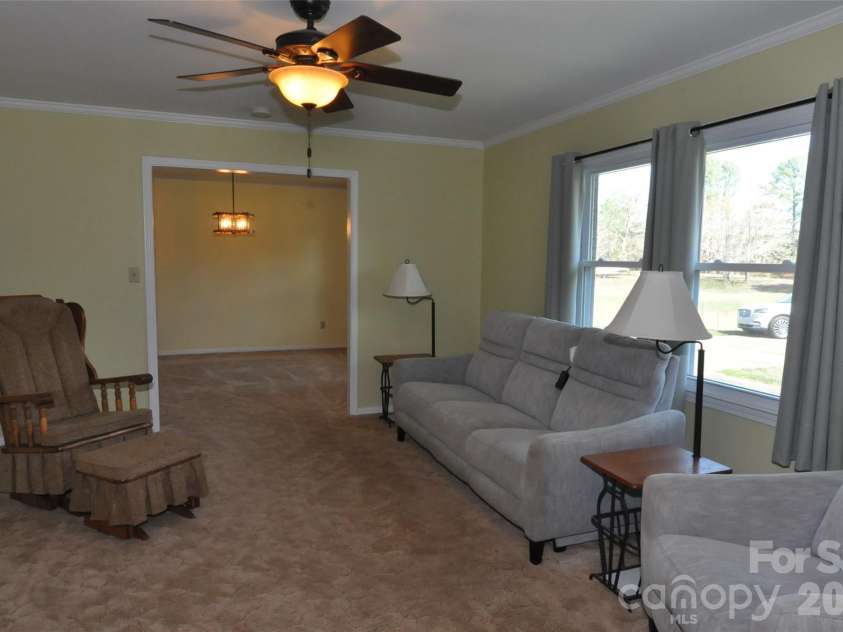 1316 Cornwell Road, Blackstock, SC 29014.  MLS# CAR4349581, YatesRealty ID 8986. 