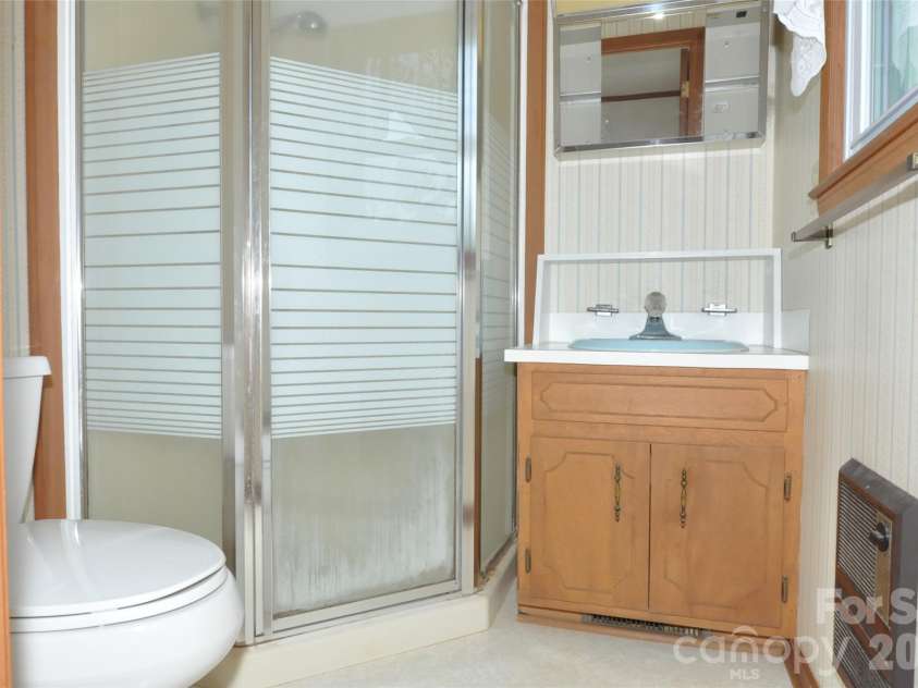 1316 Cornwell Road, Blackstock, SC 29014.  MLS# CAR4349581, YatesRealty ID 8986. 