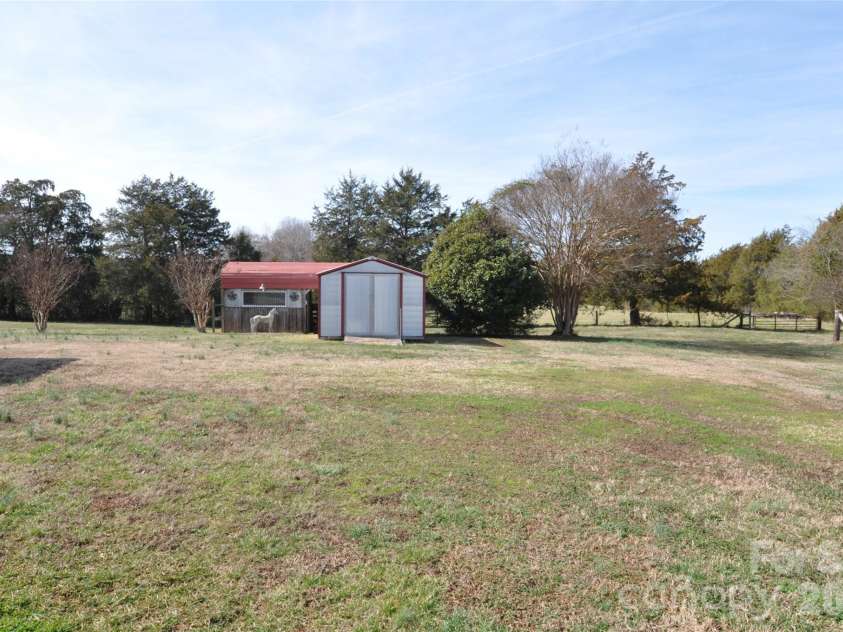 1316 Cornwell Road, Blackstock, SC 29014.  MLS# CAR4349581, YatesRealty ID 8986. 