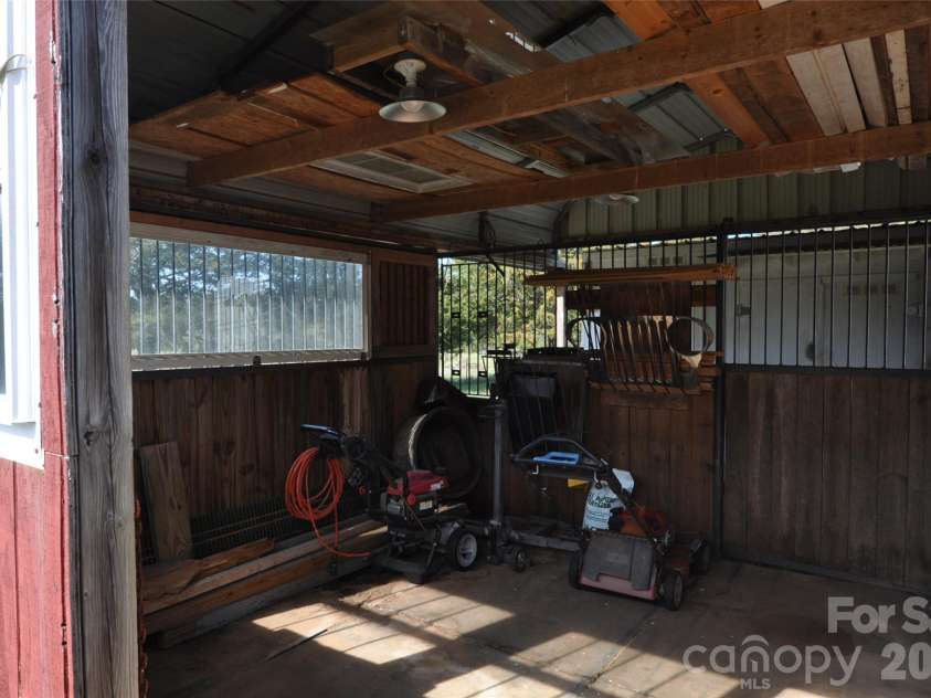 1316 Cornwell Road, Blackstock, SC 29014.  MLS# CAR4349581, YatesRealty ID 8986. 