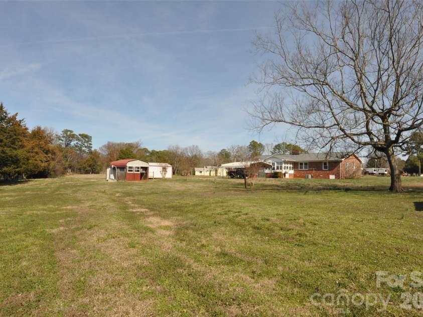1316 Cornwell Road, Blackstock, SC 29014.  MLS# CAR4349581, YatesRealty ID 8986. 