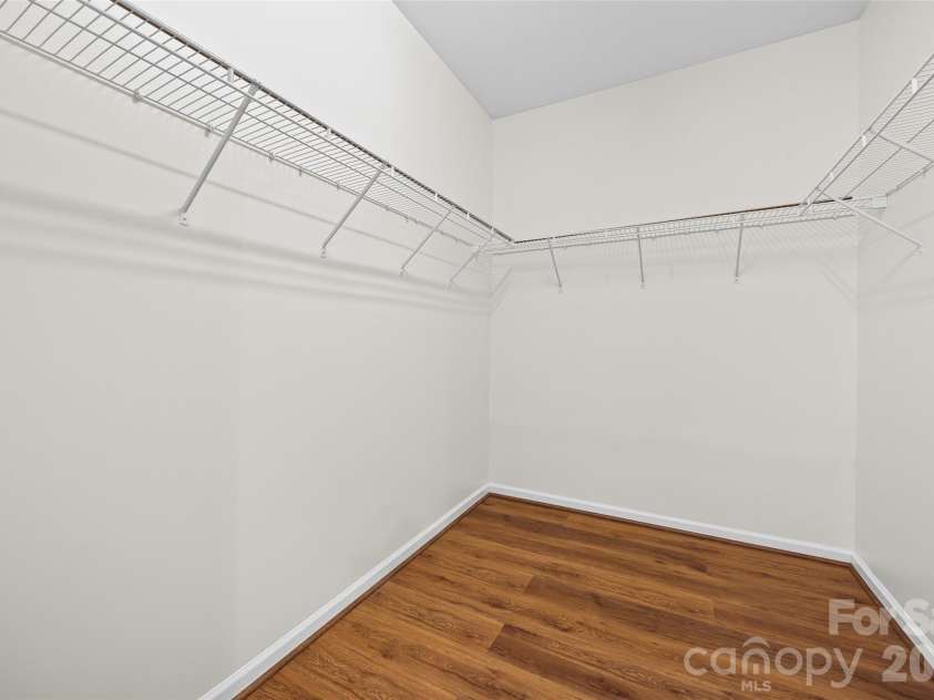 2324 Jade Lane, Fort Mill, SC 29708.  MLS# CAR4328048, YatesRealty ID 8987. Primary closet