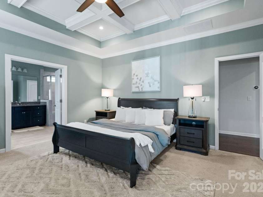 18812 Avery Park Drive, Cornelius, NC 28031.  MLS# CAR4361002, YatesRealty ID 8988. 