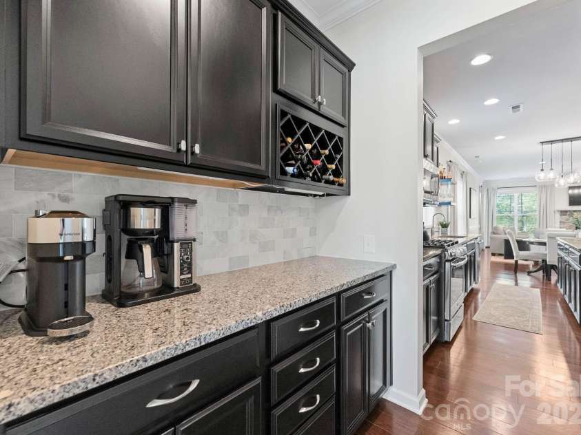 18812 Avery Park Drive, Cornelius, NC 28031.  MLS# CAR4361002, YatesRealty ID 8988. 