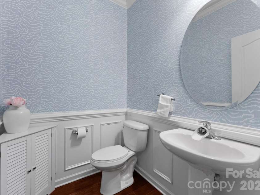 18812 Avery Park Drive, Cornelius, NC 28031.  MLS# CAR4361002, YatesRealty ID 8988. 