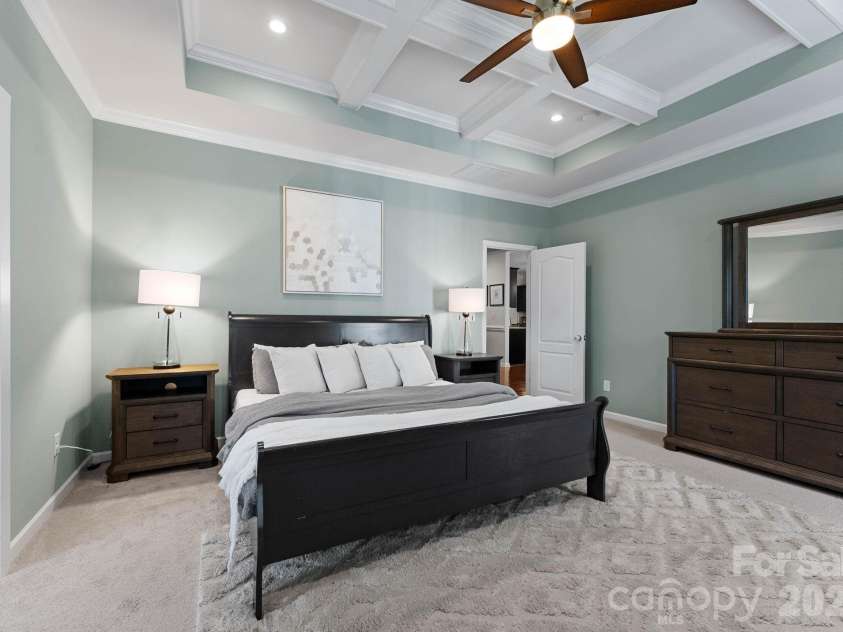 18812 Avery Park Drive, Cornelius, NC 28031.  MLS# CAR4361002, YatesRealty ID 8988. 