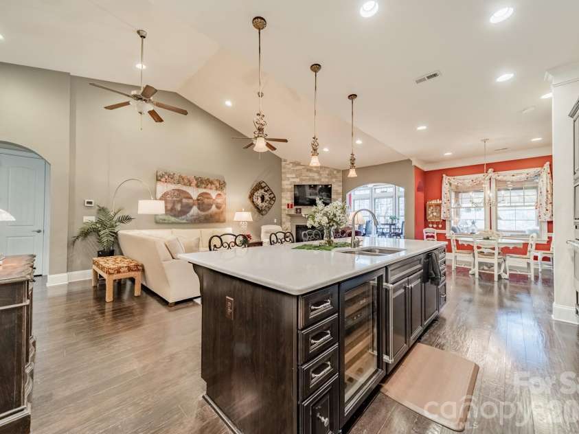 614 Pomegranate Place, Fort Mill, SC 29708.  MLS# CAR4346639, YatesRealty ID 8989. 