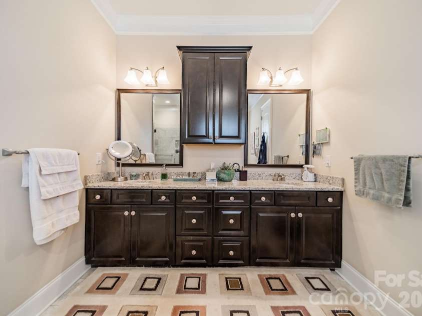 614 Pomegranate Place, Fort Mill, SC 29708.  MLS# CAR4346639, YatesRealty ID 8989. 