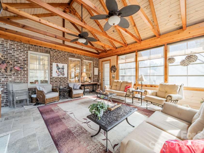 614 Pomegranate Place, Fort Mill, SC 29708.  MLS# CAR4346639, YatesRealty ID 8989. 