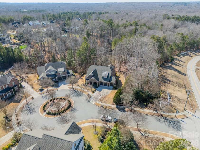 614 Pomegranate Place, Fort Mill, SC 29708.  MLS# CAR4346639, YatesRealty ID 8989. 