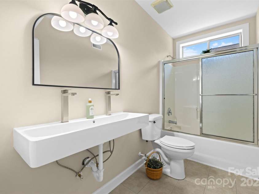 1593 Worthington Crossing, Rock Hill, SC 29732.  MLS# CAR4301171, YatesRealty ID 899. 