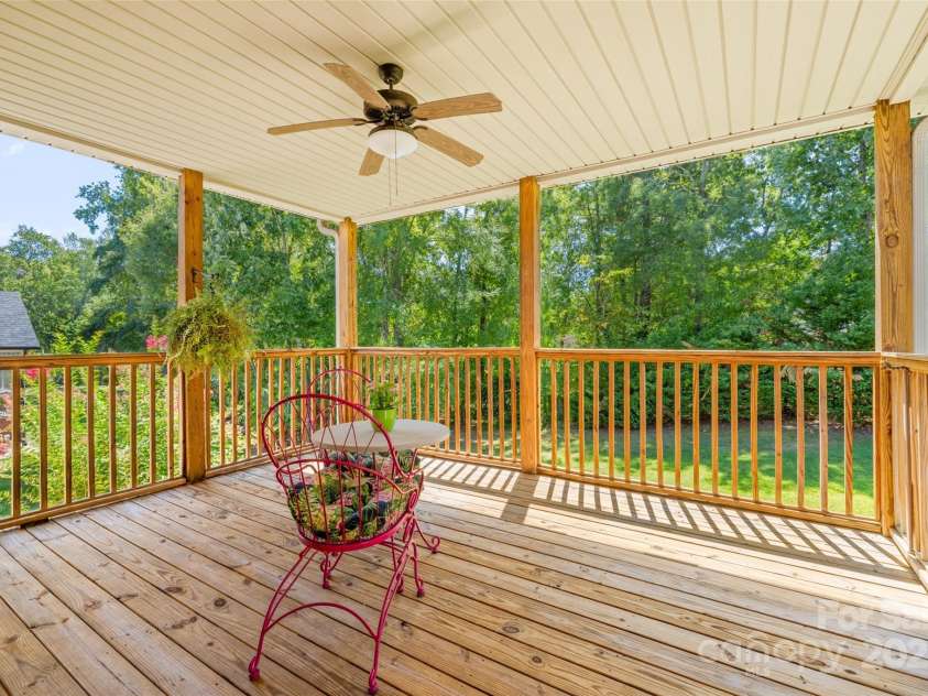 1593 Worthington Crossing, Rock Hill, SC 29732.  MLS# CAR4301171, YatesRealty ID 899. 