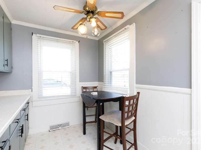 965 Pine Ridge Road, Chester, SC 29706.  MLS# CAR4301158, YatesRealty ID 899. 