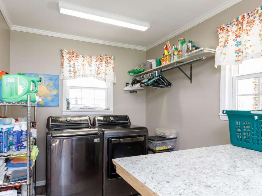 4229 Motocross Trail, Edgemoor, SC 29712.  MLS# CAR4238485, YatesRealty ID 8991. Large laundry room with plenty of storage