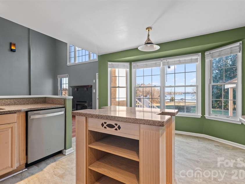307 Cross Creek Drive, Cherryville, NC 28021.  MLS# CAR4335471, YatesRealty ID 8992. 