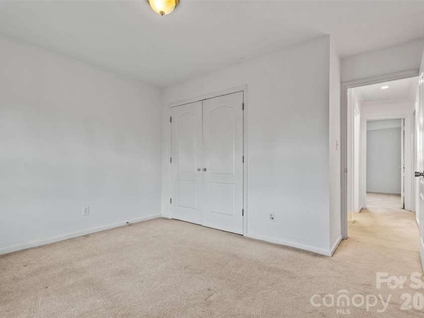 307 Cross Creek Drive, Cherryville, NC 28021.  MLS# CAR4335471, YatesRealty ID 8992. 