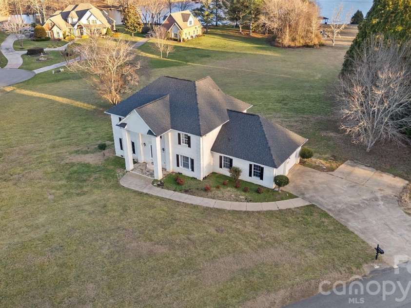 307 Cross Creek Drive, Cherryville, NC 28021.  MLS# CAR4335471, YatesRealty ID 8992. 