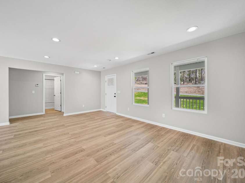909 Pennington Road, Albemarle, NC 28001.  MLS# CAR4360916, YatesRealty ID 8993. 