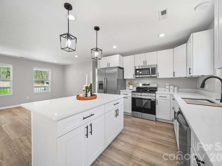 909 Pennington Road, Albemarle, NC 28001.  MLS# CAR4360916, YatesRealty ID 8993. 