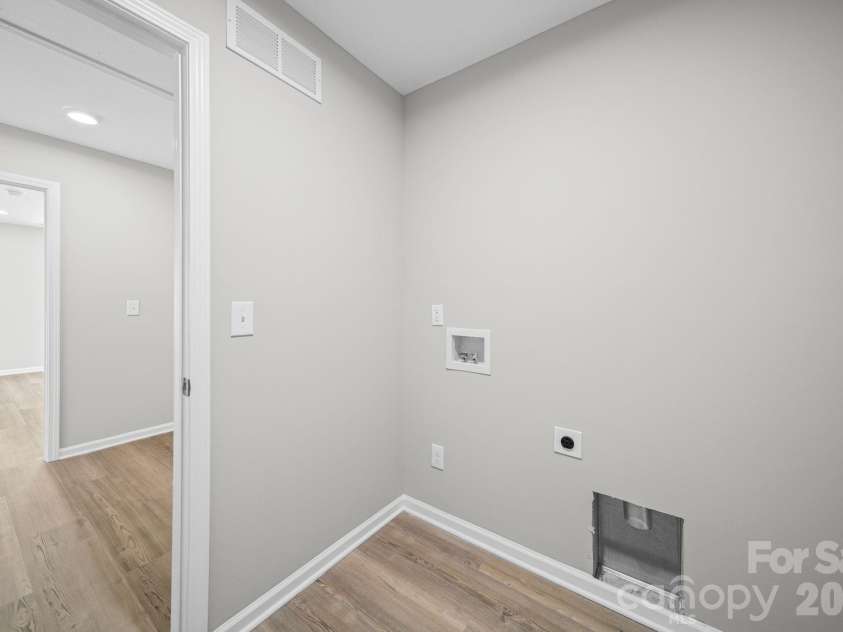 909 Pennington Road, Albemarle, NC 28001.  MLS# CAR4360916, YatesRealty ID 8993. 