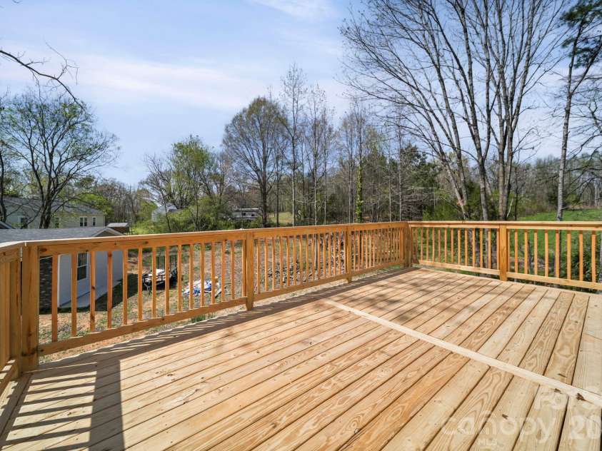 909 Pennington Road, Albemarle, NC 28001.  MLS# CAR4360916, YatesRealty ID 8993. 