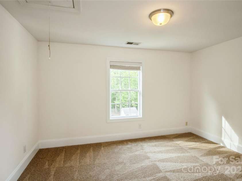 4015 Amber Leigh Way Drive, Charlotte, NC 28269.  MLS# CAR4251417, YatesRealty ID 8995. 