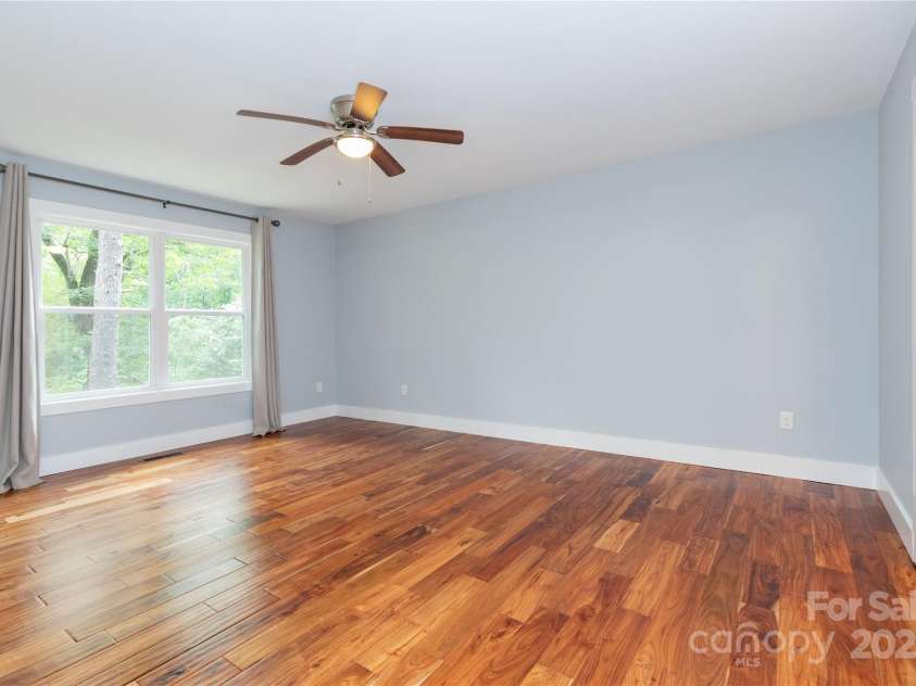 17 Mayfair Place, Arden, NC 28704.  MLS# CAR4171506, YatesRealty ID 8998. 