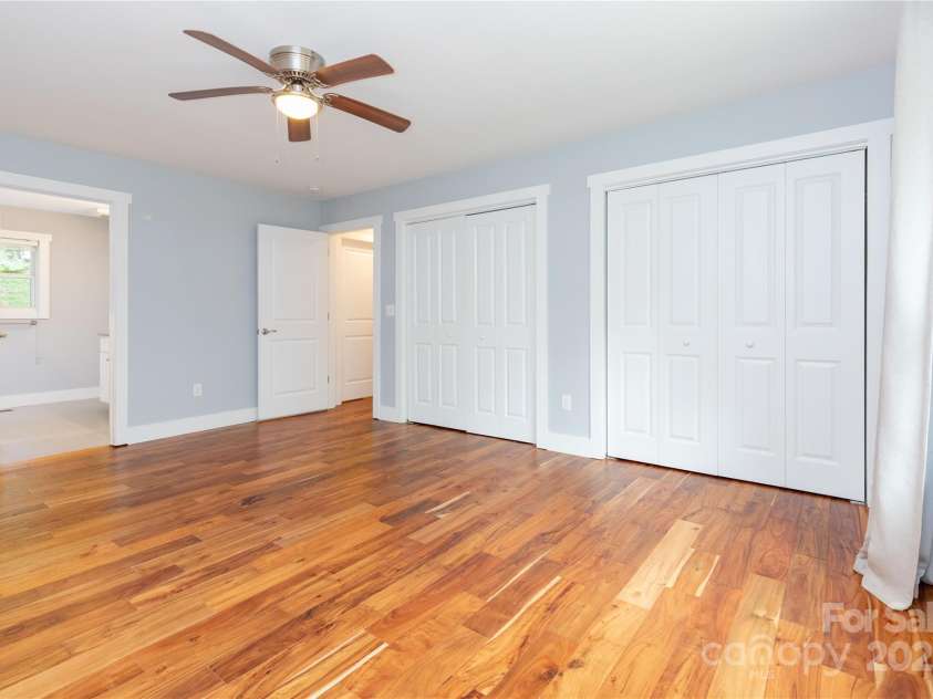 17 Mayfair Place, Arden, NC 28704.  MLS# CAR4171506, YatesRealty ID 8998. 