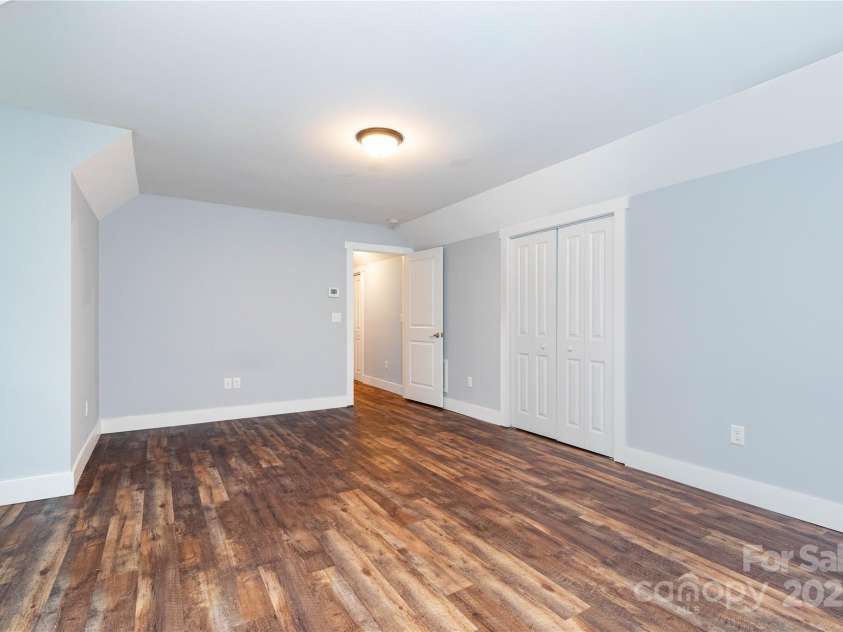 17 Mayfair Place, Arden, NC 28704.  MLS# CAR4171506, YatesRealty ID 8998. 