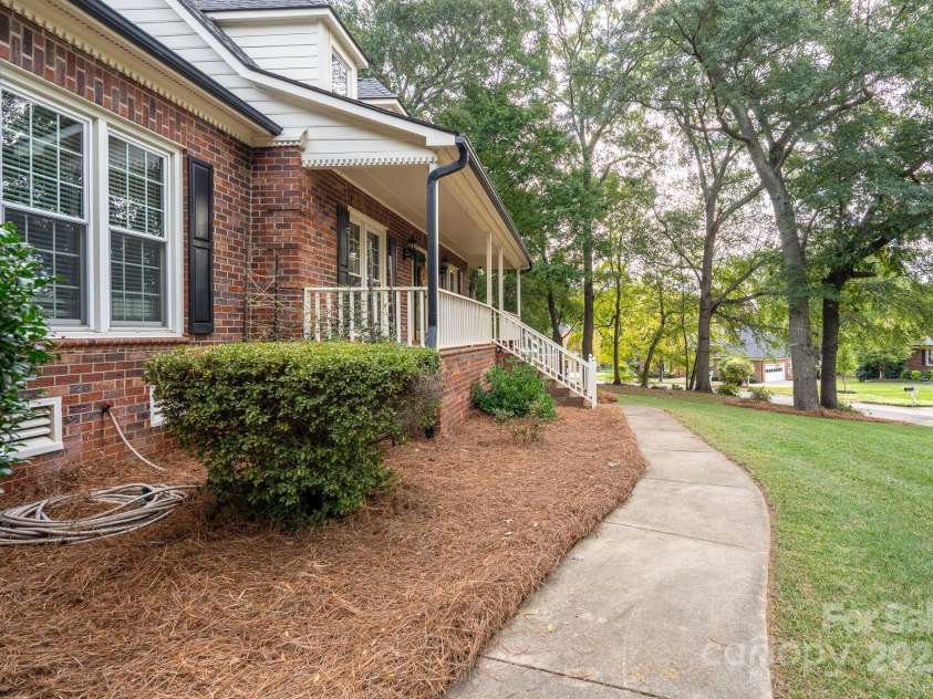 5820 Wingate Way, Concord, NC 28027.  MLS# CAR4312525, YatesRealty ID 8998. 